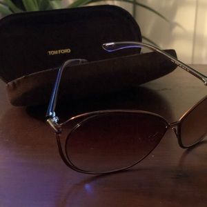 Tom Ford sunglasses TF 157